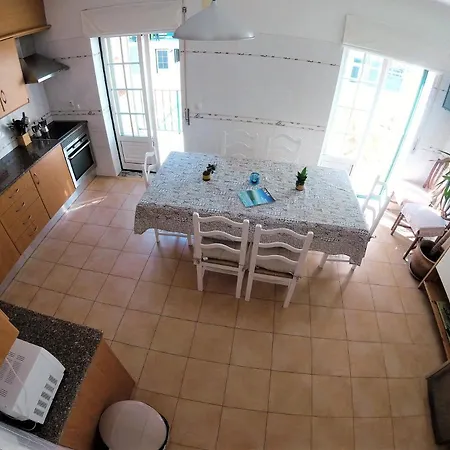 Guest house Surf 2 Peniche