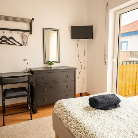 Surf 2 Penzion Peniche