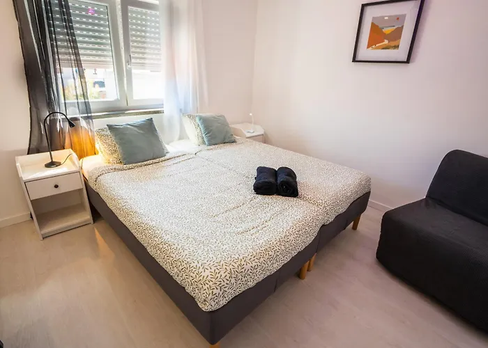 Surf 2 Gasthof Peniche